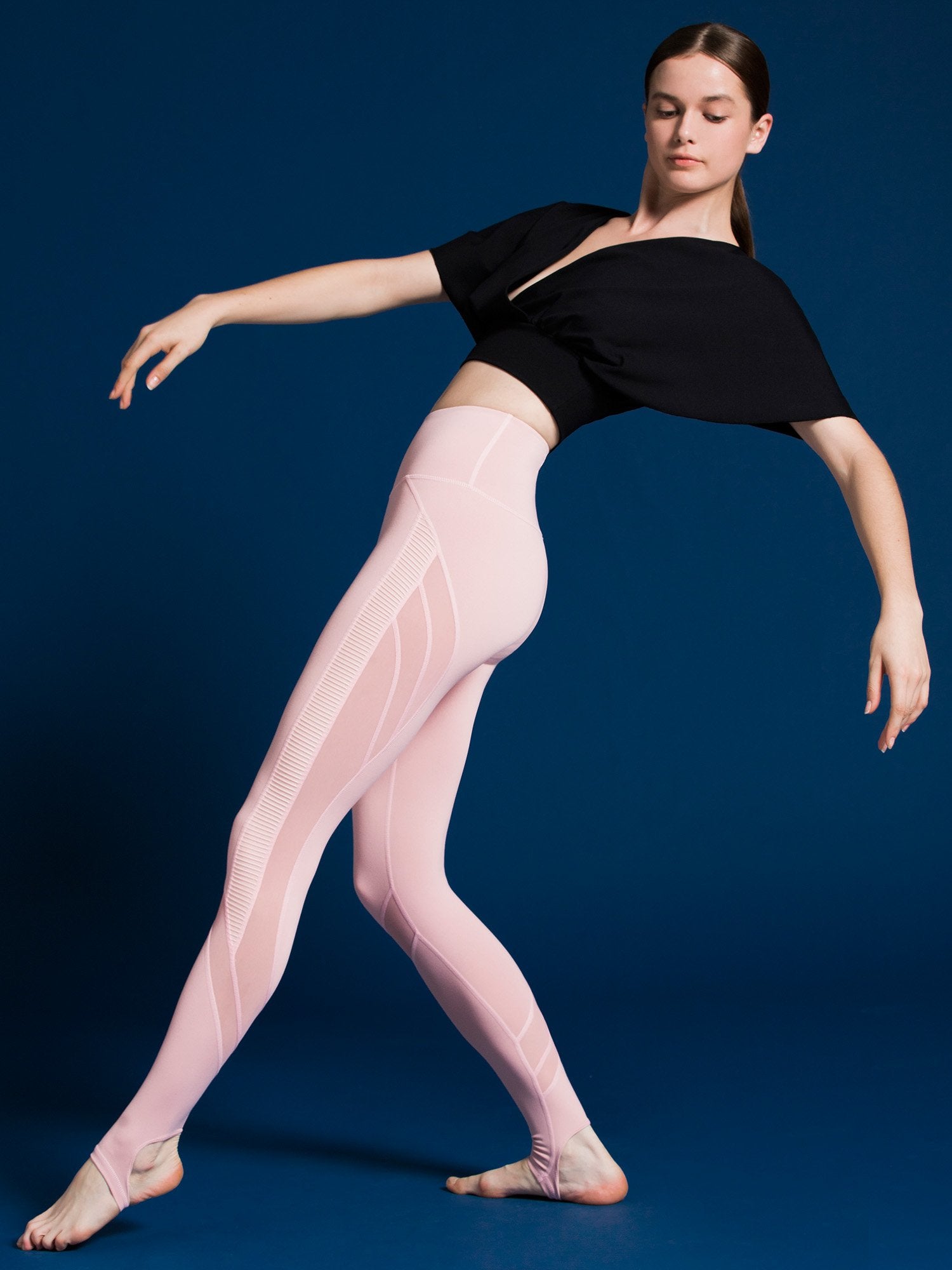 LUNARA — Contour Mesh Legging