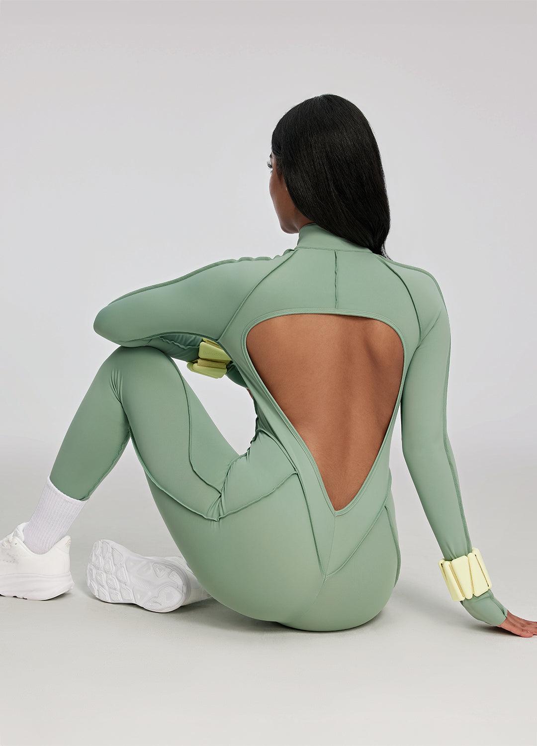 AMÉL – Open Back Jumpsuit - LivingCurves Bodysuit Sage Green / XS