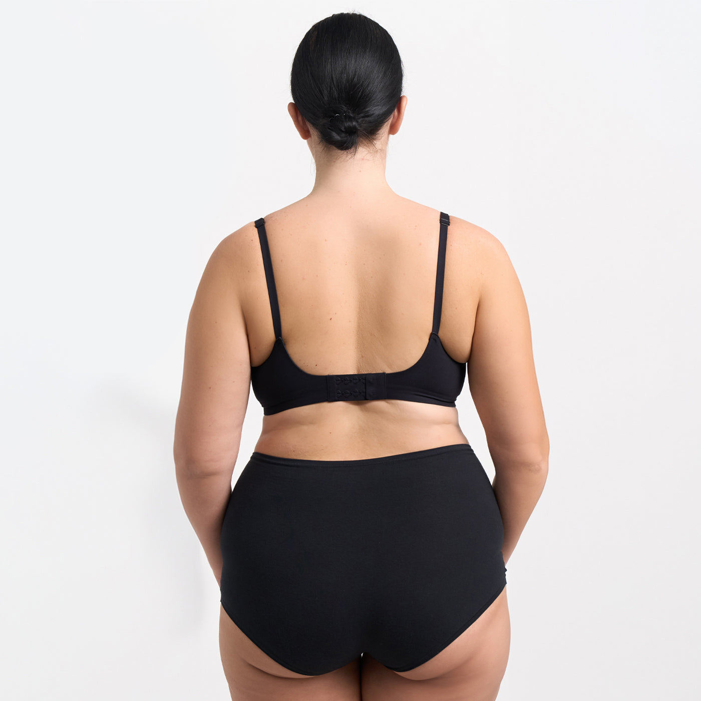NÉLA- Comfort BH - LivingCurves Beha Zwart / S