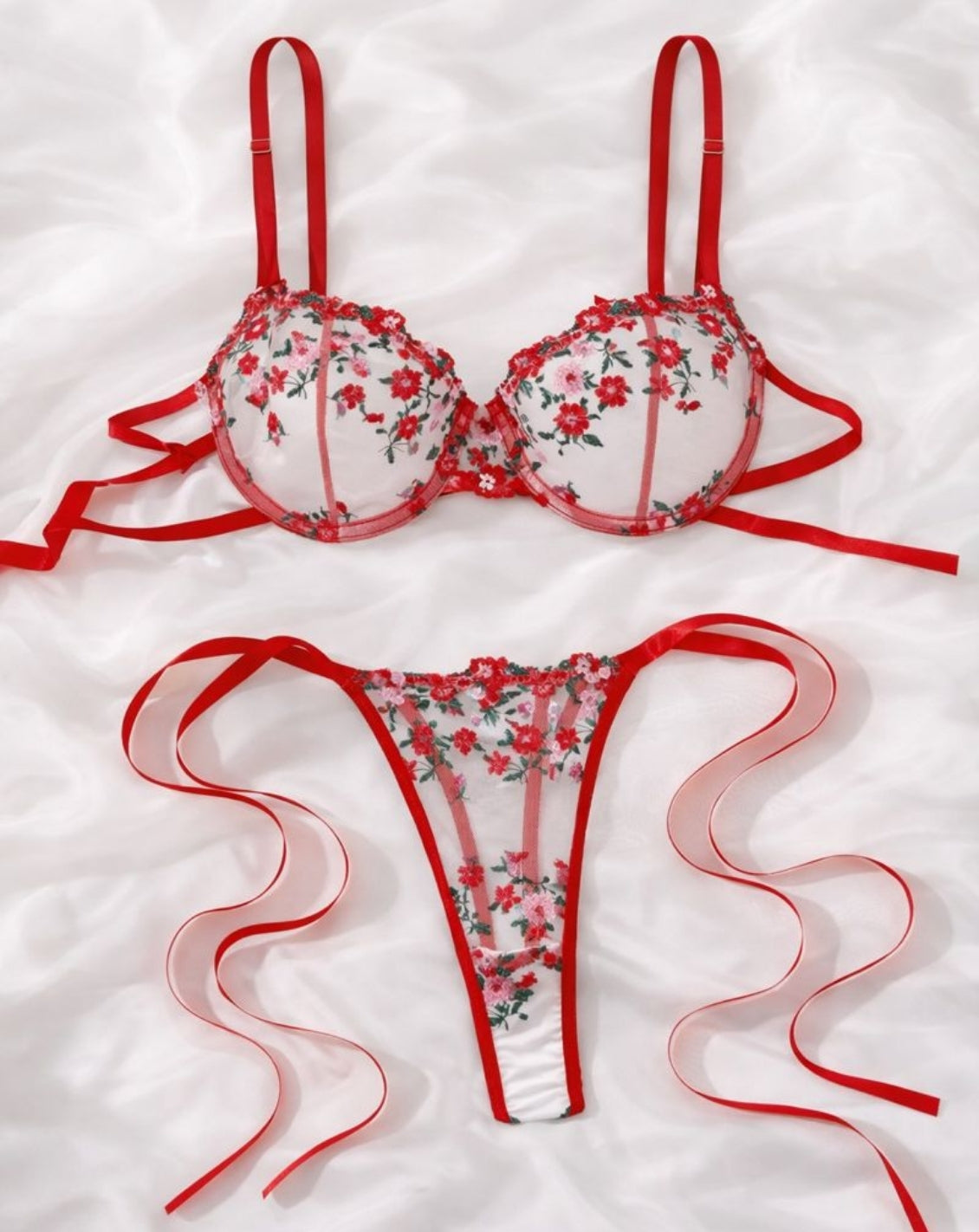 LIVC Lingerie set – Zachte tinten en verfijnde details voor Dames