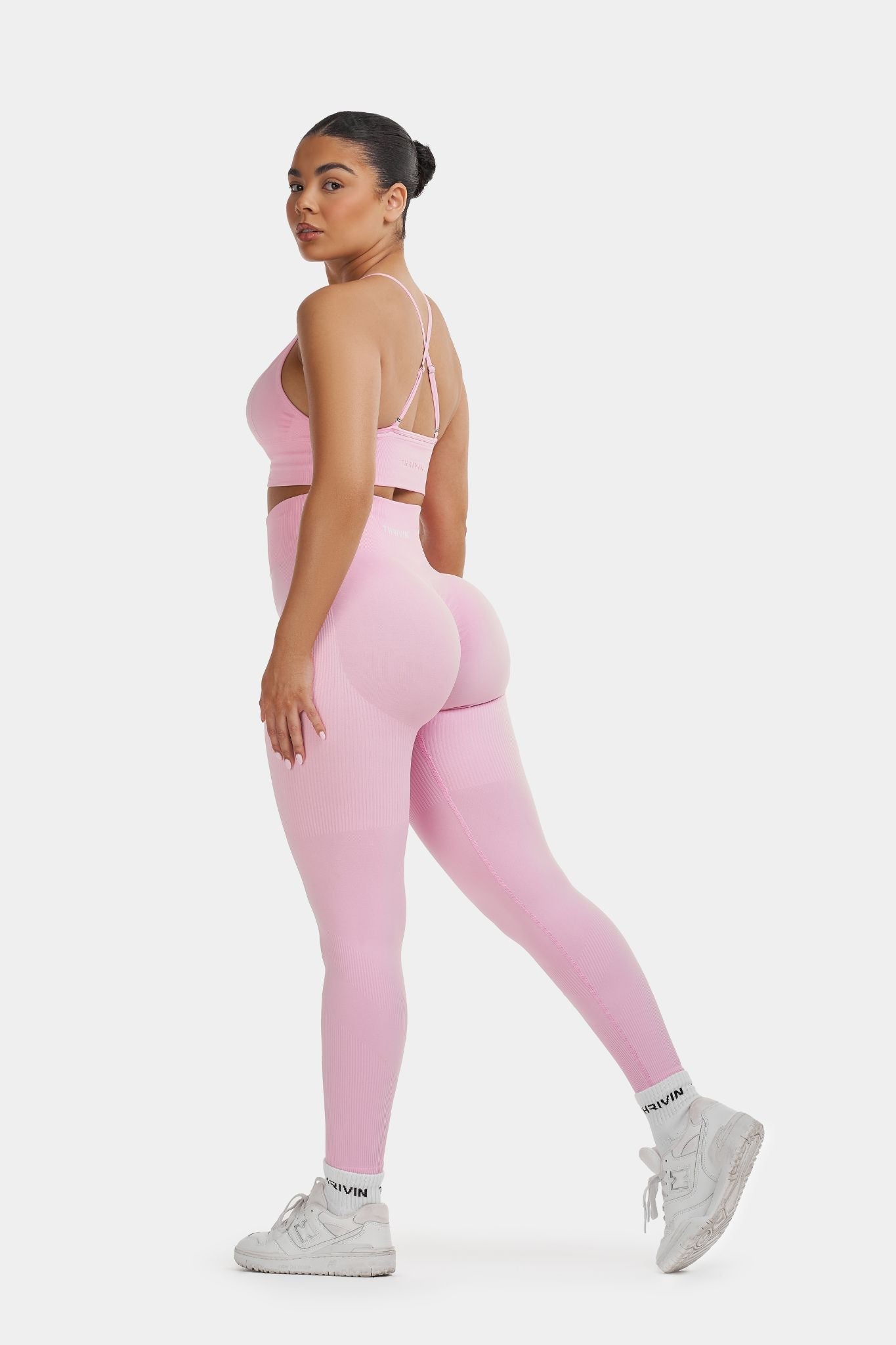 NIRA - Sculpt Legging – Roze - LivingCurves XS