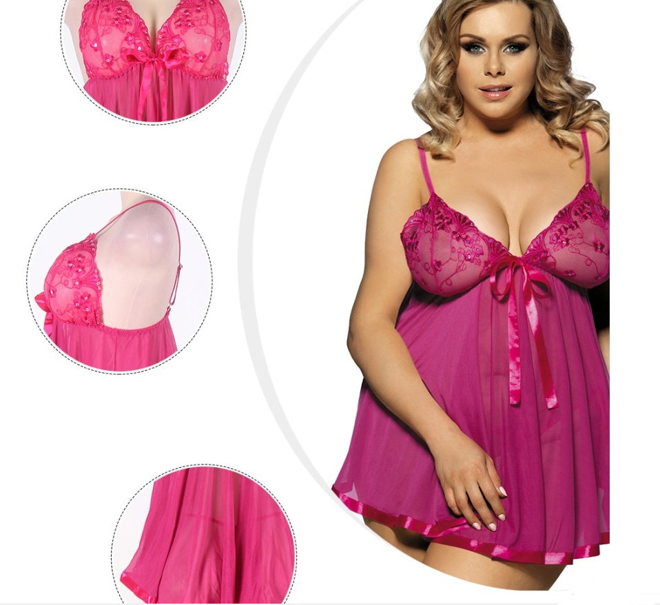 AMÉLIE – Lace Sleepdress Plus Size