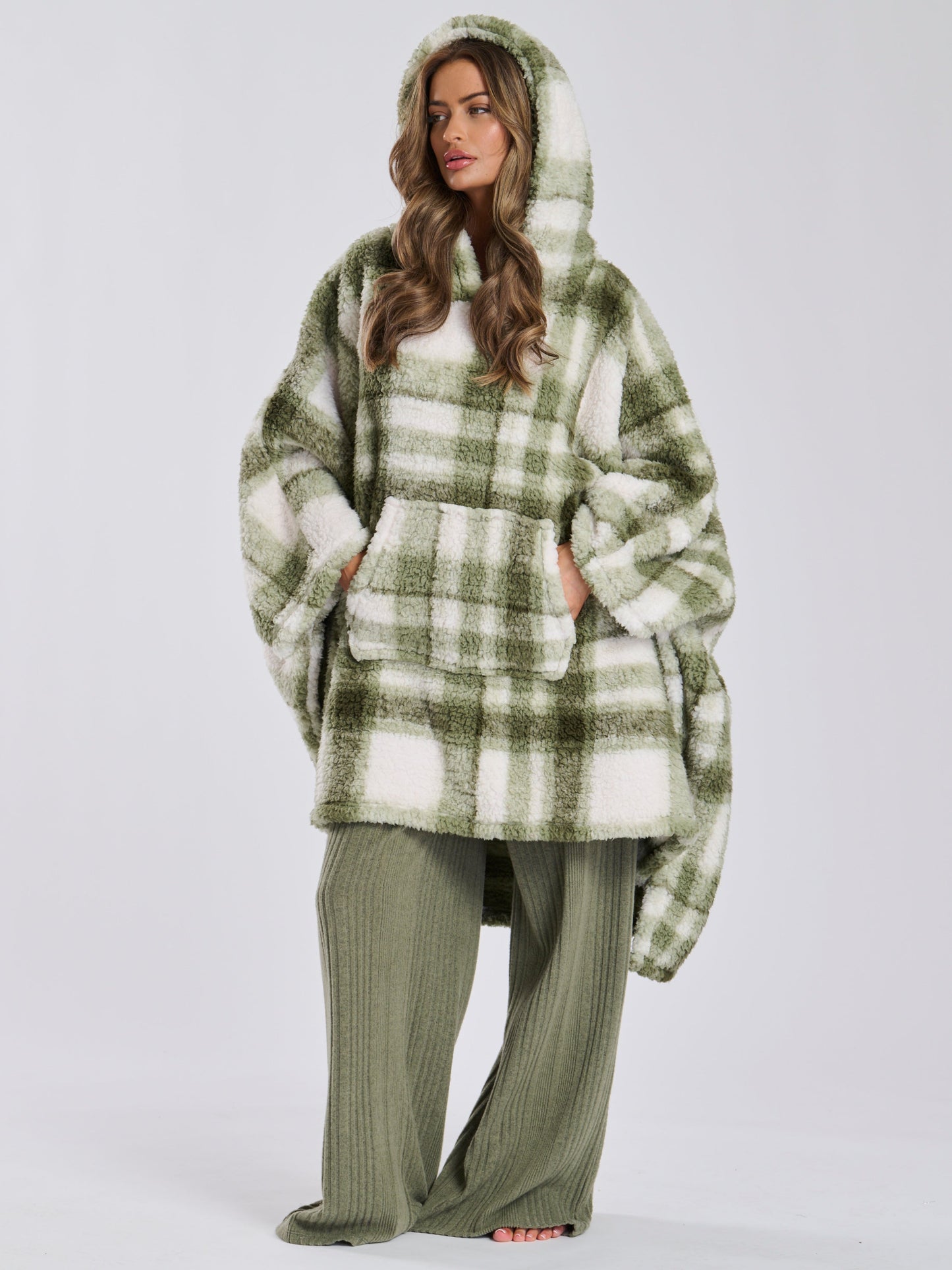 The Cosy Snuggle Hoodie In Green