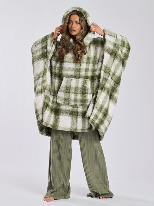 The Cosy Snuggle Hoodie In Green