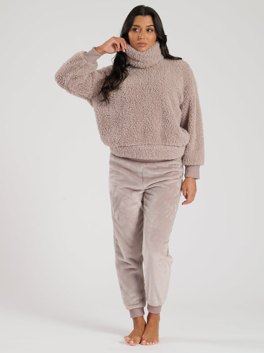 The Snood Lounge Set In Mink