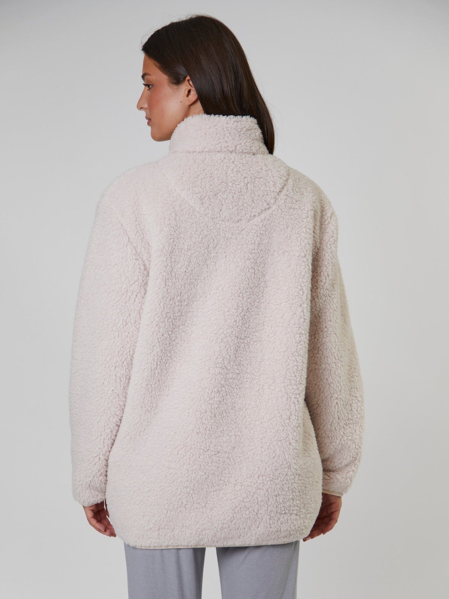 The Snug Season 1/4 Zip In Vanilla