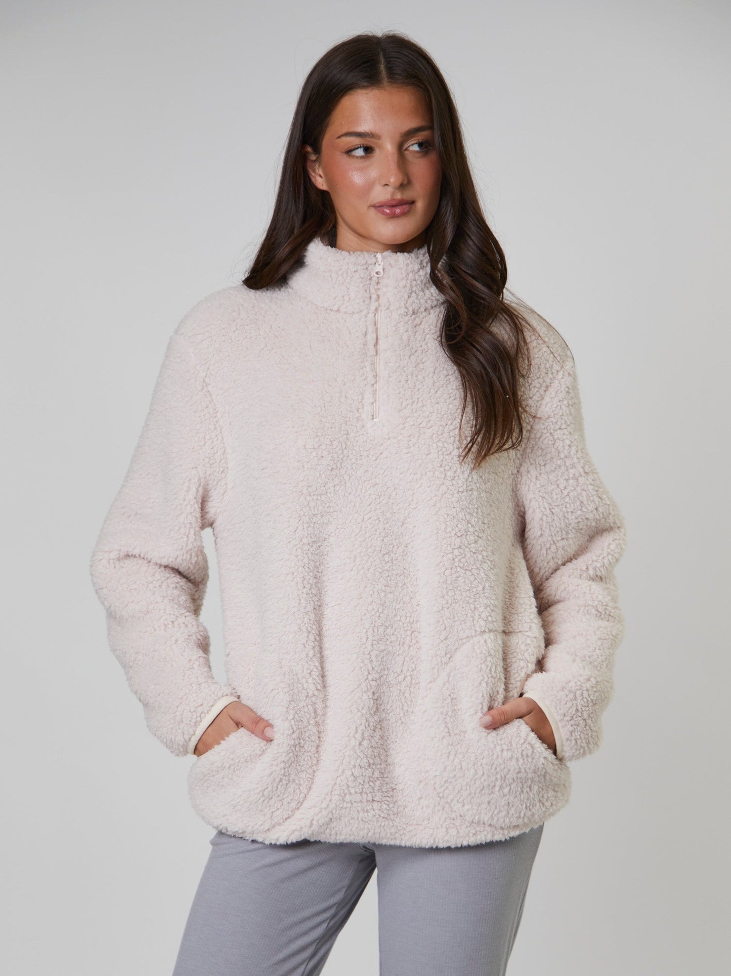 The Snug Season 1/4 Zip In Vanilla