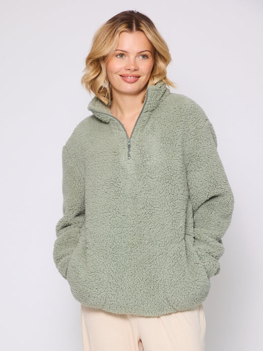 The Snug Season 1/4 Zip in Green