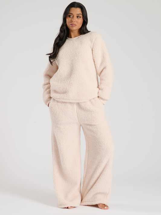 The Mallow Lounge Set In Cream