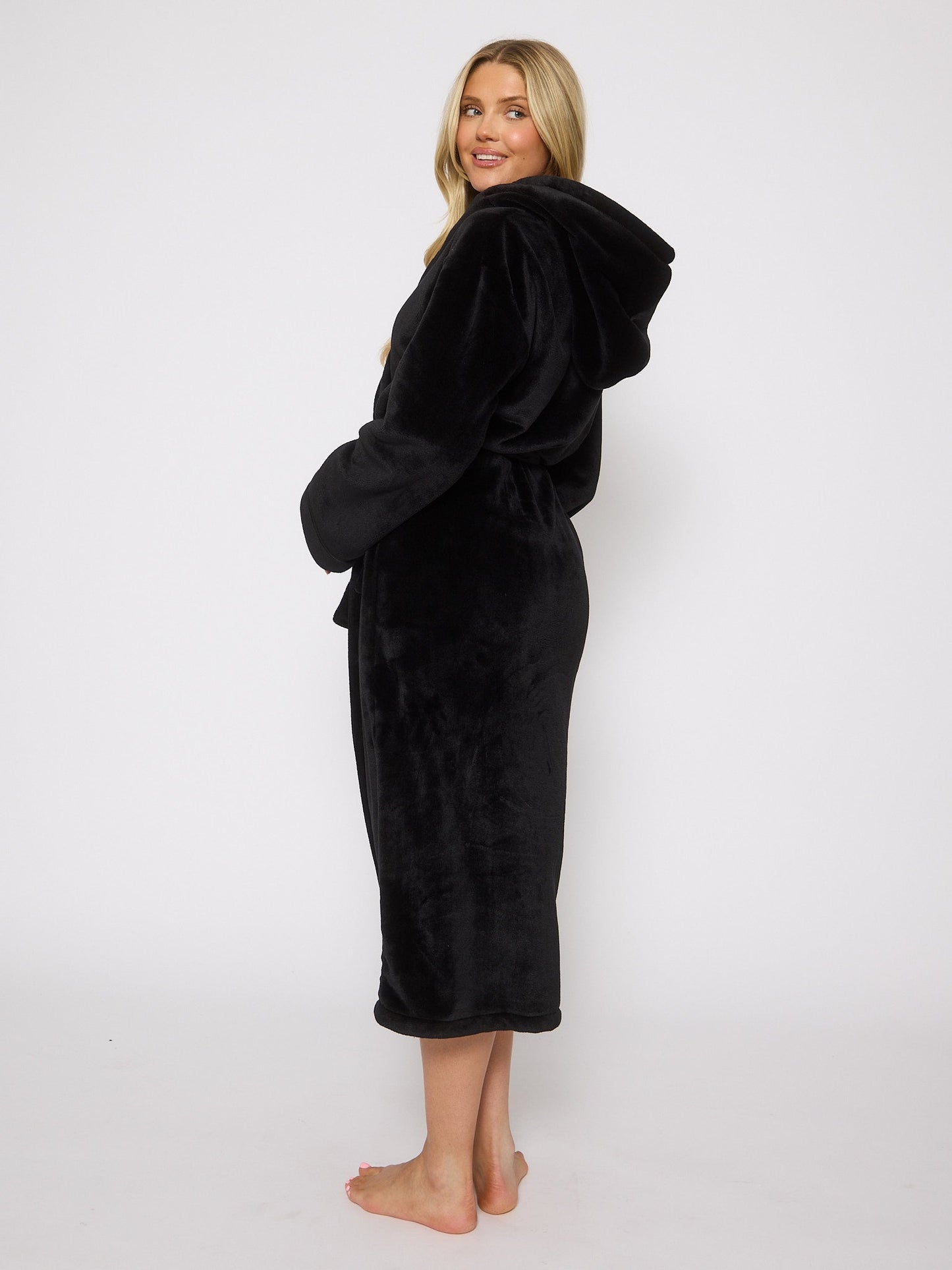 The Plush Dressing Gown In Black