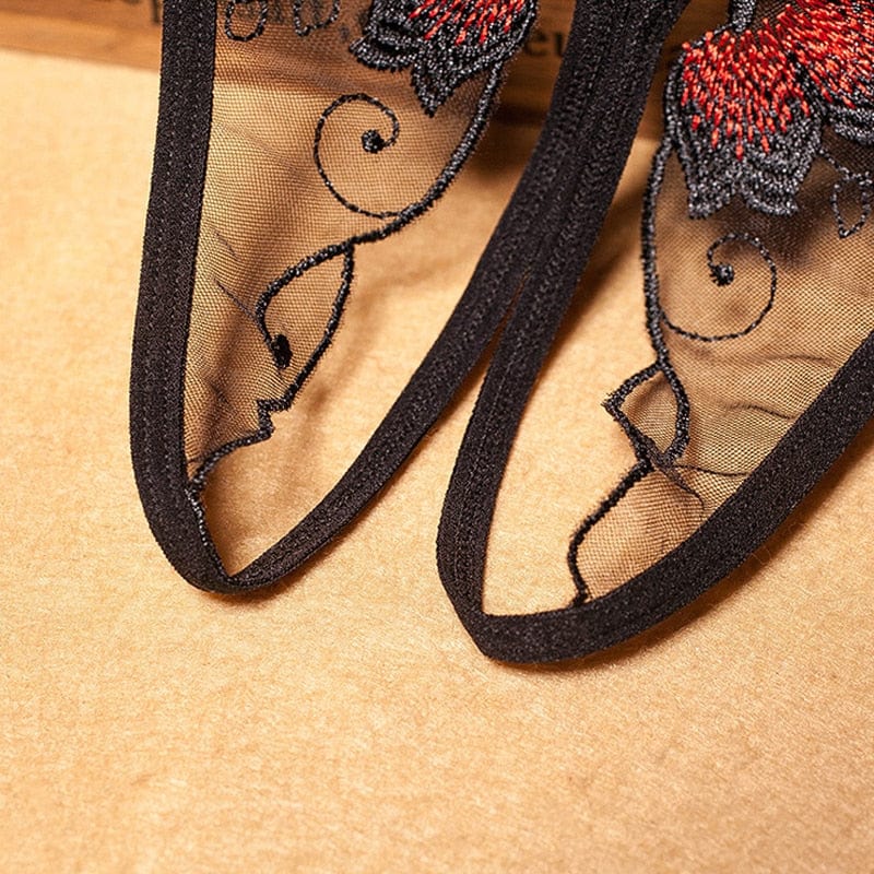 LUNARIA – Tanga met Bloemenkant en Sensuele Open Voorzijde