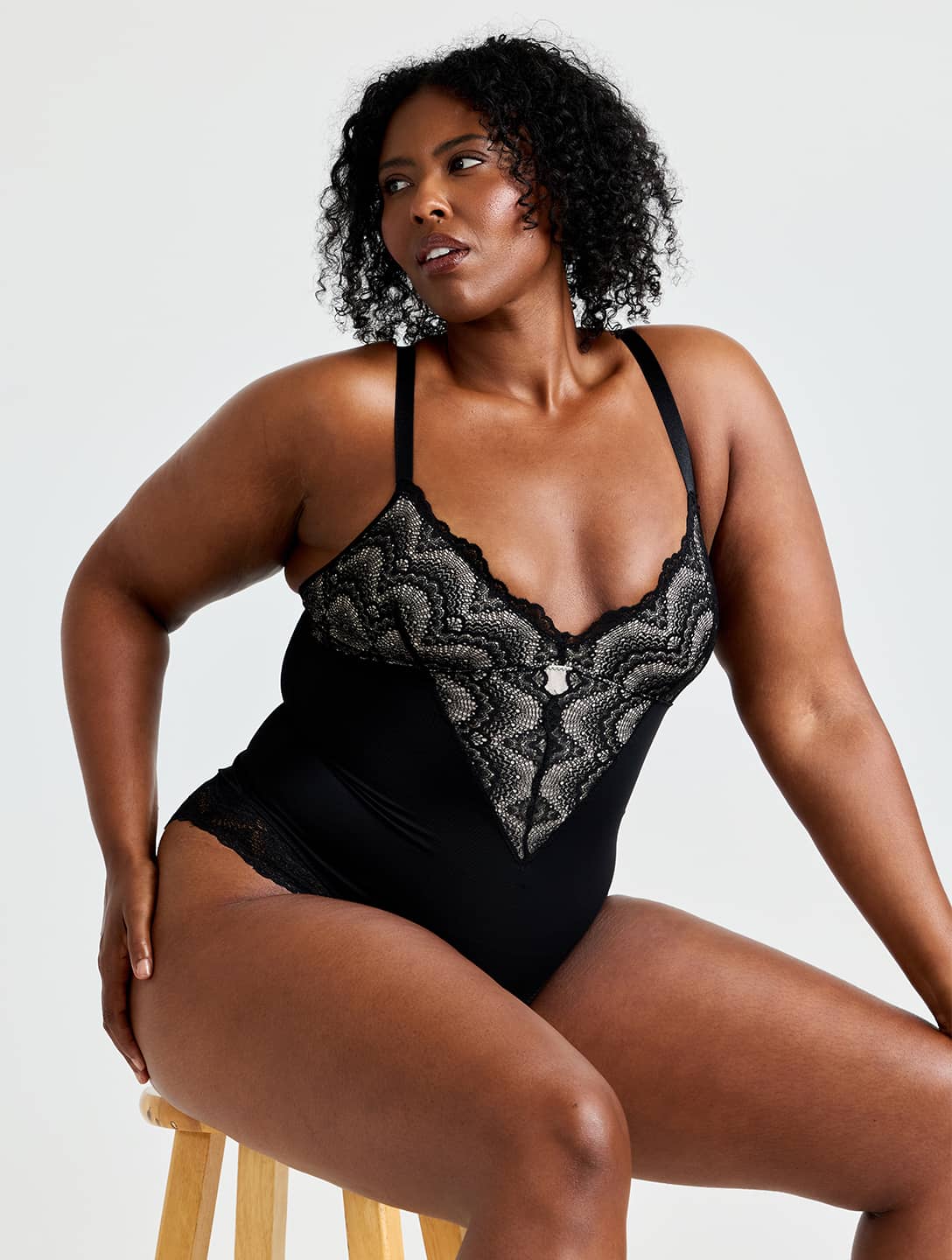 LUNARA – Half Lace Bodysuit - LivingCurves Bruin / S