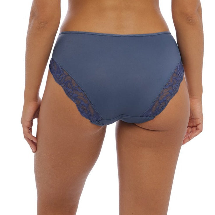 Amara โ hipster slip met zachte stof en kanten details