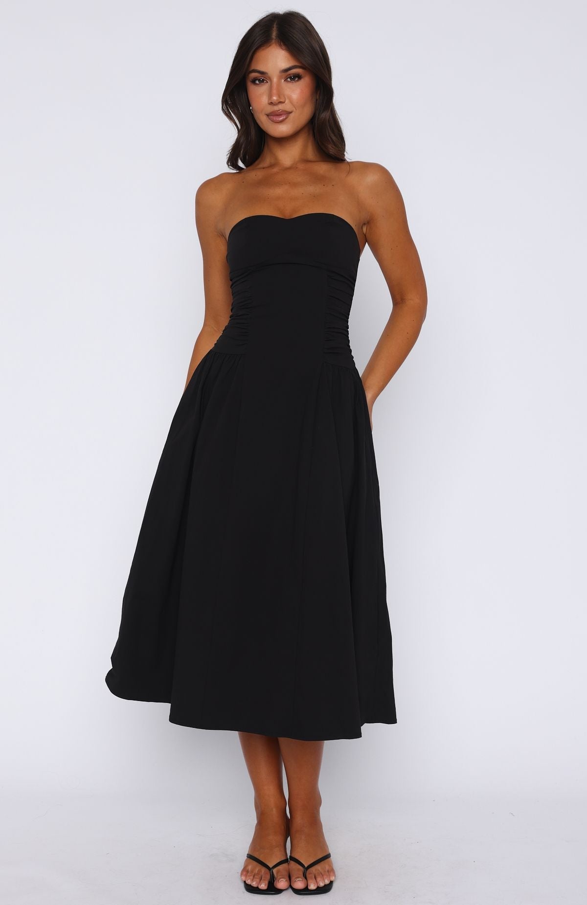 Midi Jurk Strapless – Zomerjurk met Rimpels en Plooirok