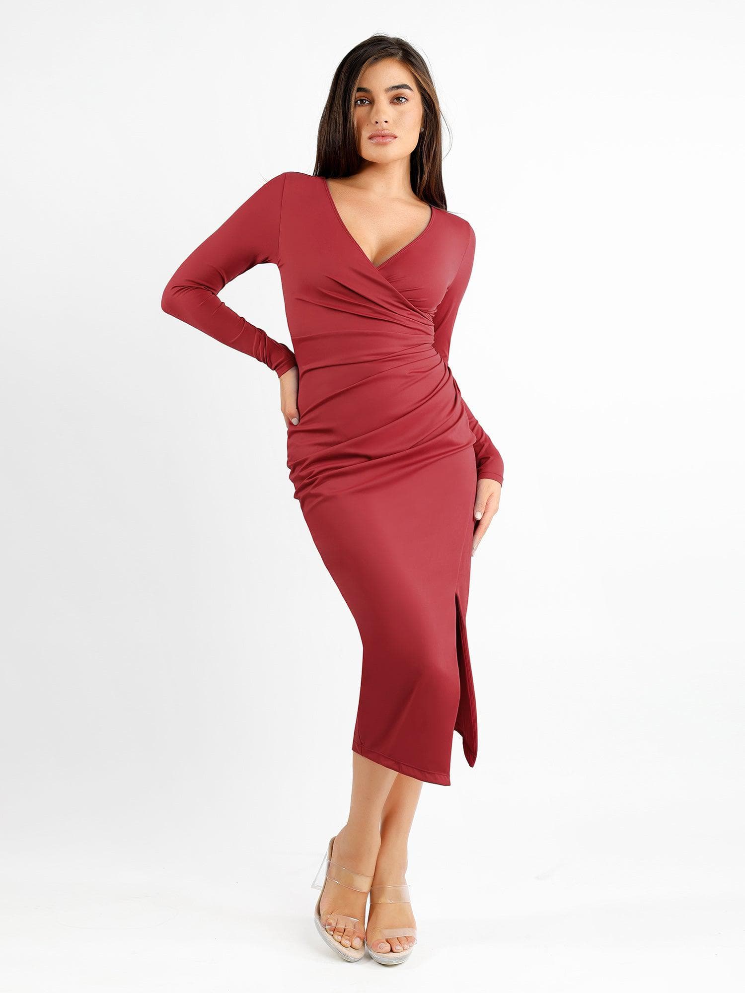 AURENE – Shaping Ruched Midi Dress - LivingCurves Formal Bodycon Party Winter Dress Rood / S