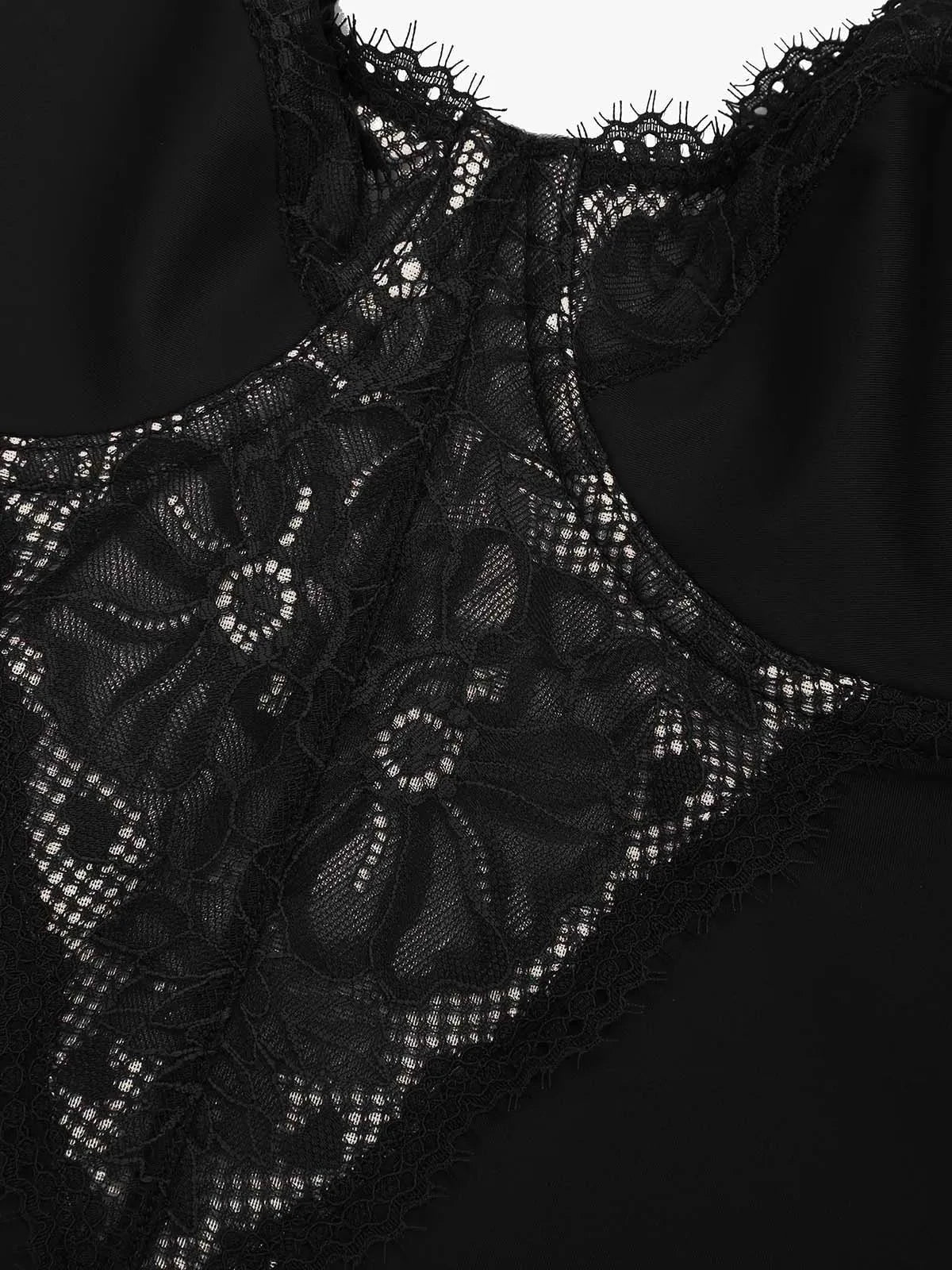 ELORIA – Shaping Lace Midi Dress - LivingCurves Rood / XS