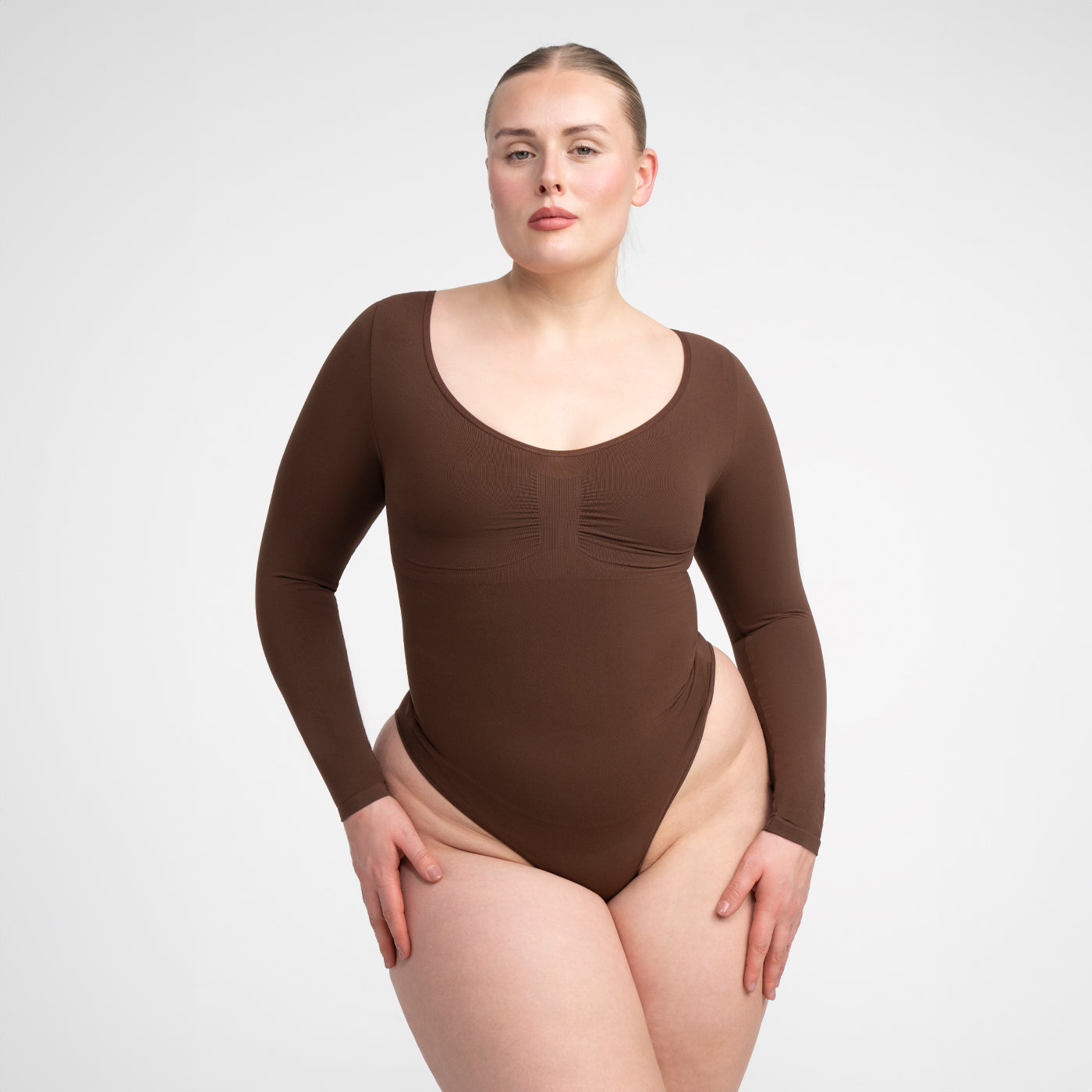 ARYA – Longsleeve Sculpt Bodysuit (Stringmodel) - LivingCurves Bodysuit Zwart / XS