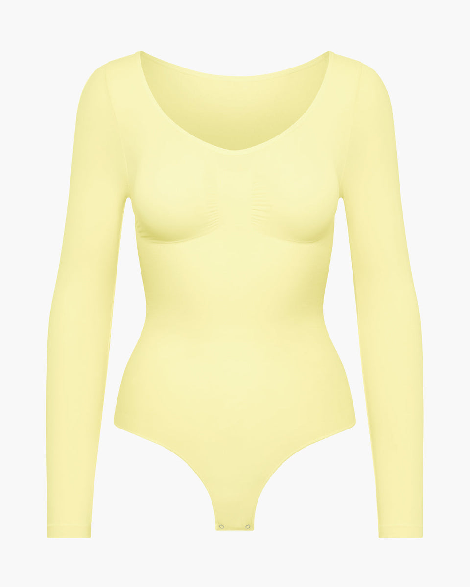 ARYA – Longsleeve Sculpt Bodysuit (Stringmodel)