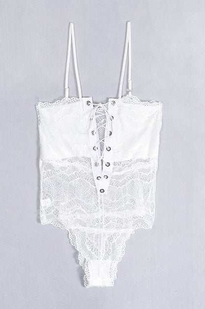 Layla – Kanten Bodysuit met Open Details