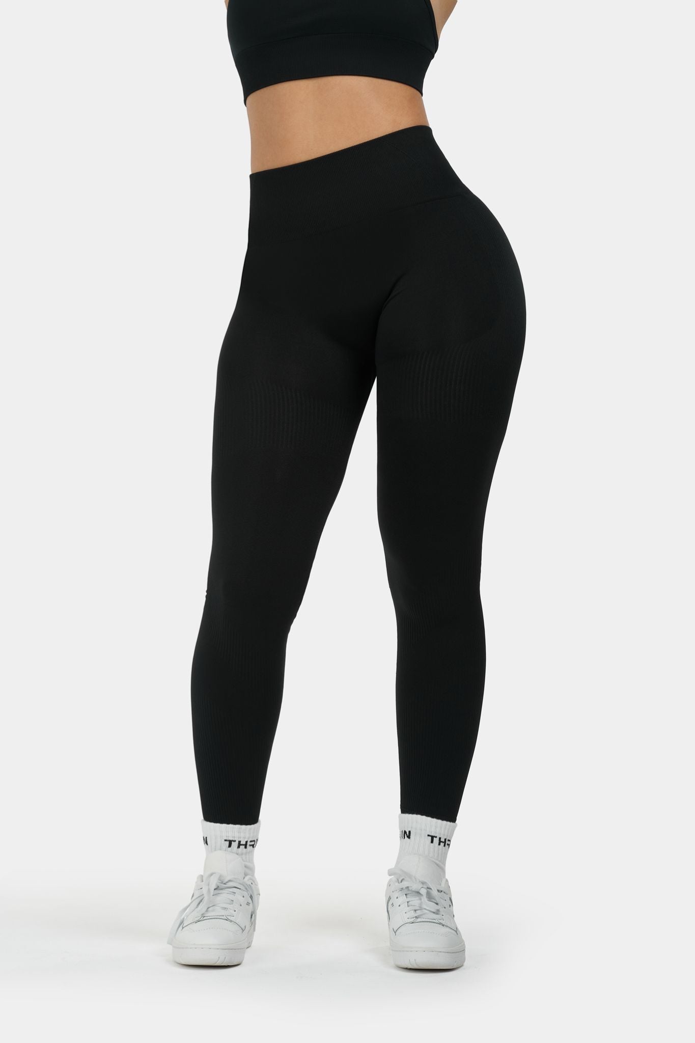 VYNE - Sculpt Legging - Puur Zwart - LivingCurves XS