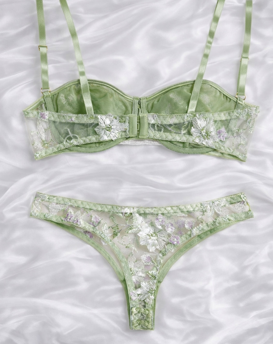 LIVC Lingerie set – Groen bloemenborduurwerk met luxe uitstraling voor Dames