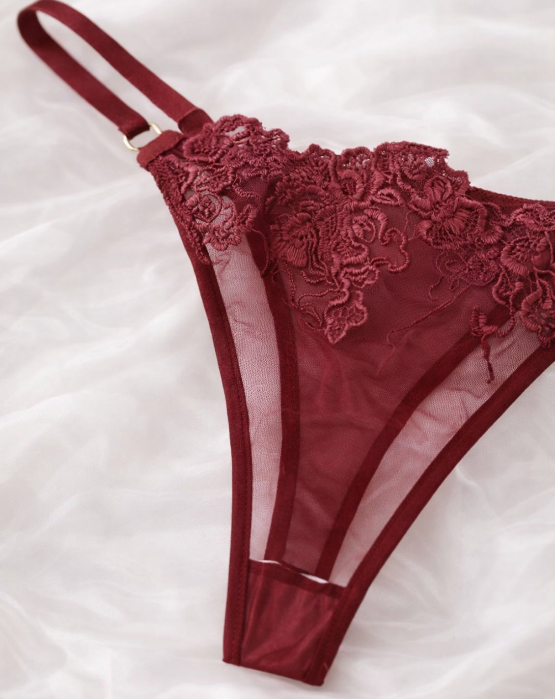 VELORA – Bordeaux Lace Lingerie Set