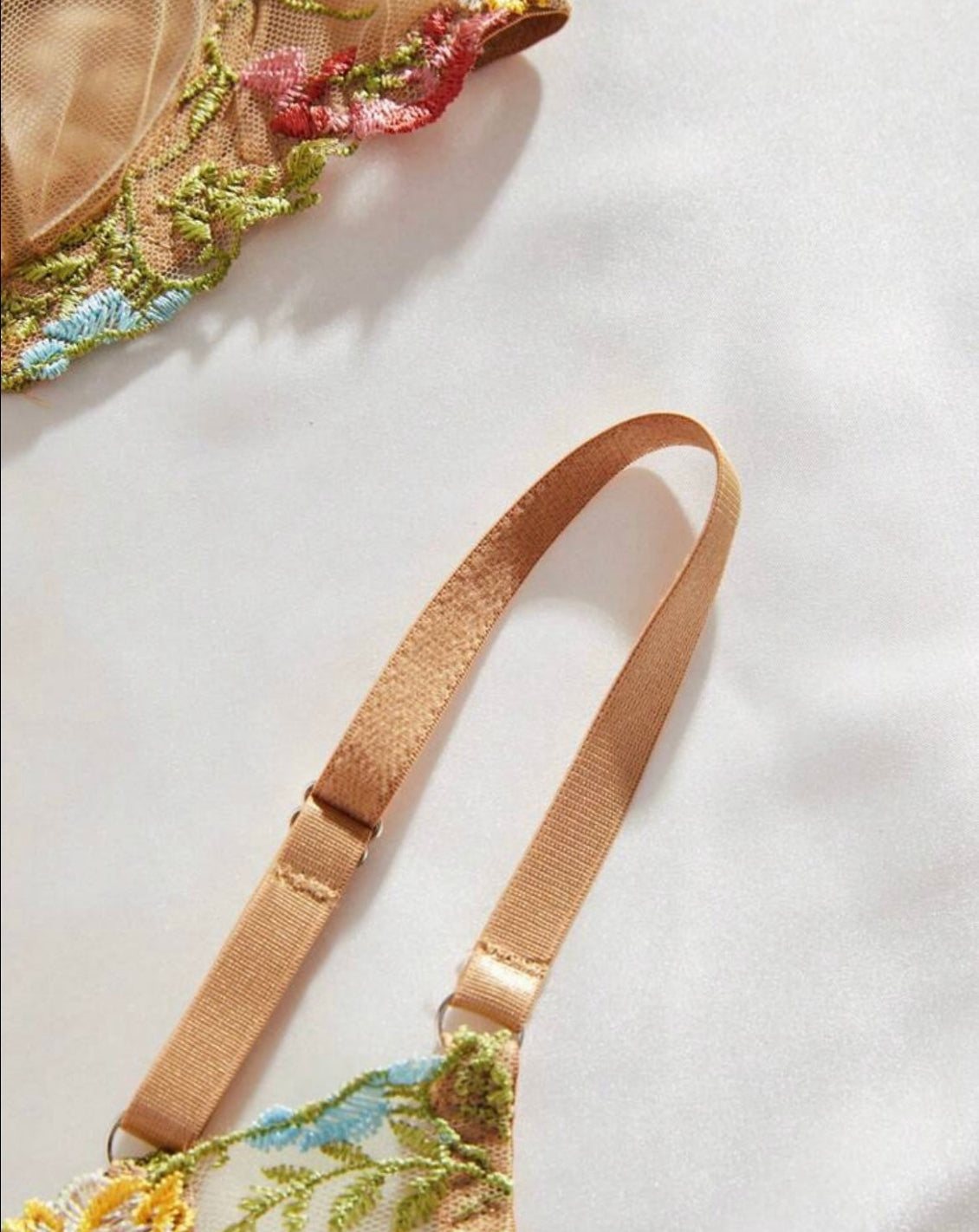 LIVC Lingerie set – Subtiele luxe met comfortabele pasvorm voor Dames