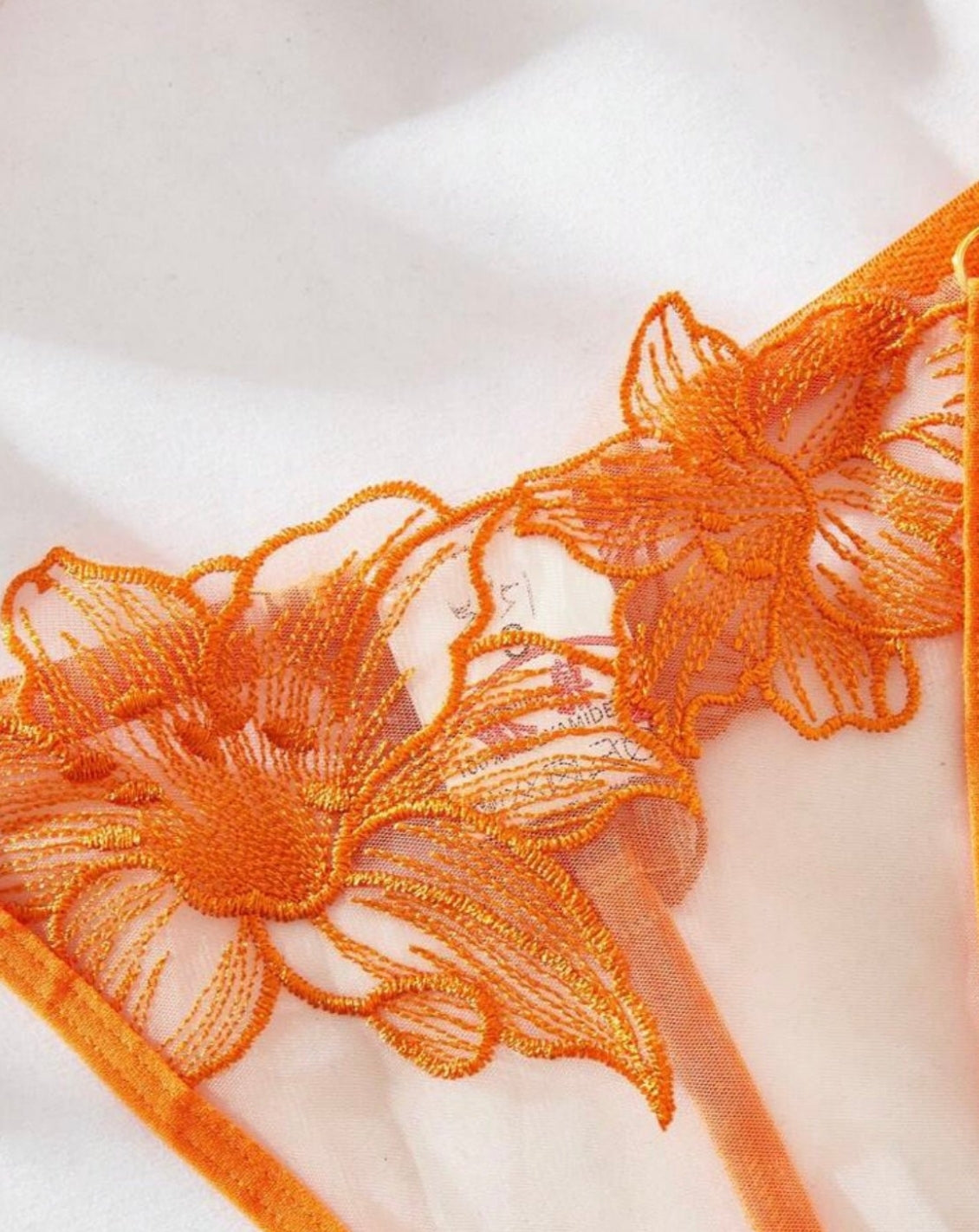 LIVC Lingerie set – Gedurfde kleuren met elegante snit voor Dames