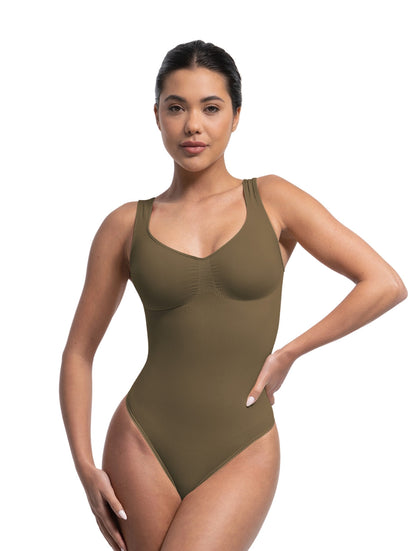 NOA – Naadloze Sculpt Bodysuit String - LivingCurves Olijf / S
