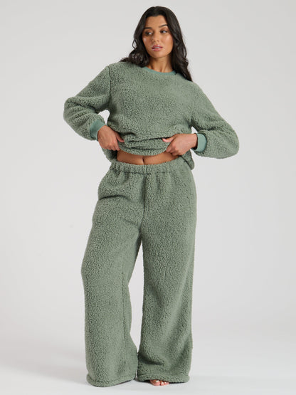 The Mallow Lounge Set In Green