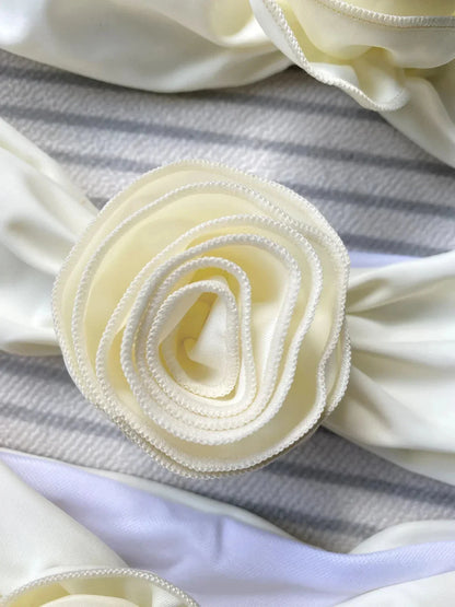 Rosalie Rose Swimsuit - Badpak Met Rozenaccent En Elegante Pasvorm