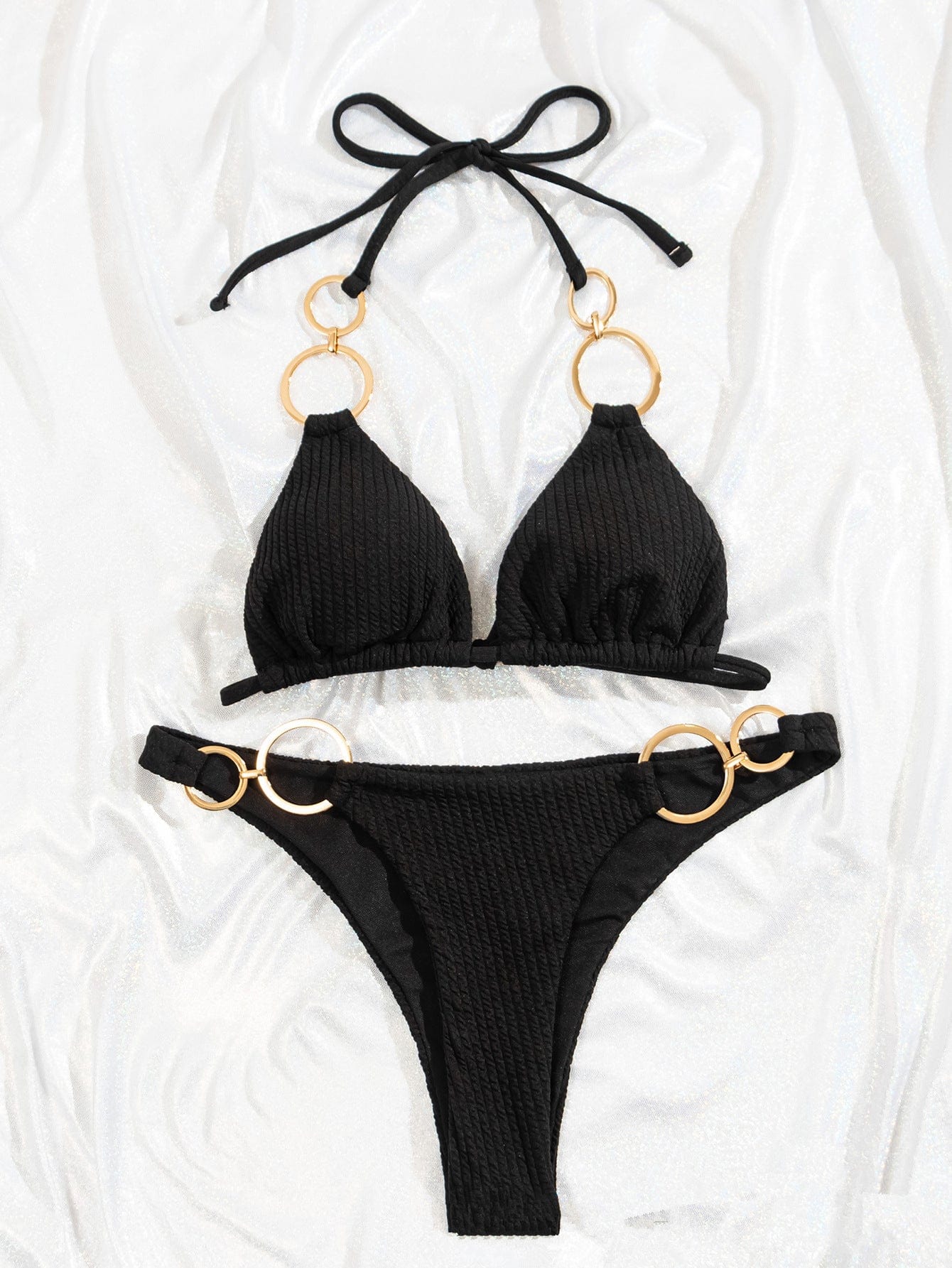 Maia ring bikini – bikini met ringdetails en verstelbare pasvorm