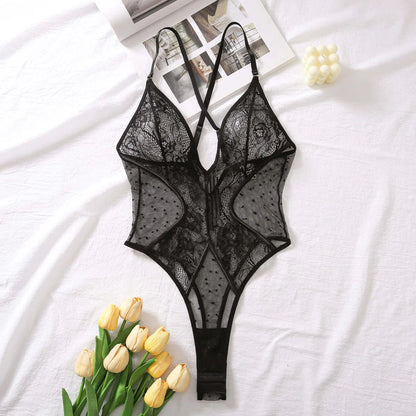 AMARÉ – Elegante Kantbody met Mesh-Details en Gekruiste Bandjes