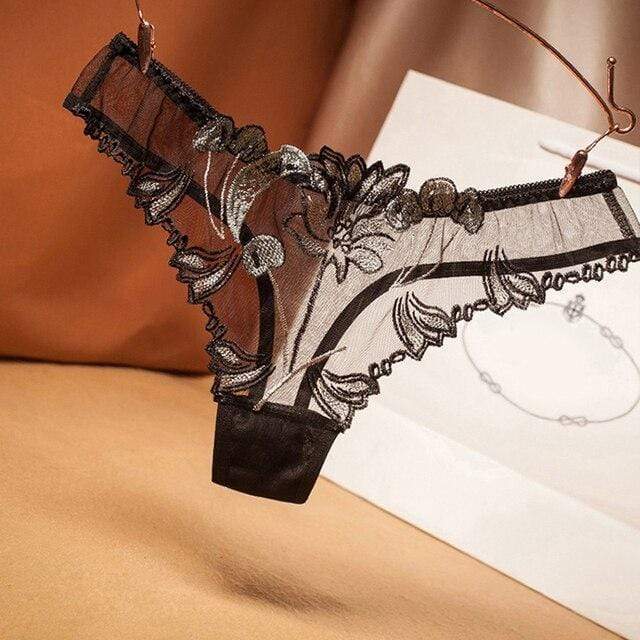 Flora Transparante Slip – Sheer Lingerie Slip met Borduur Bloemenpatroon