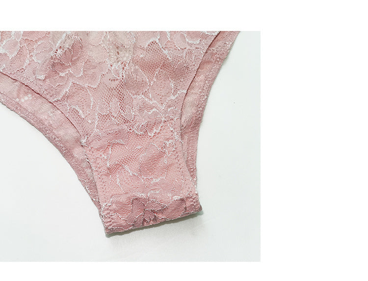 Lunessa - Klassieke Slip Met Kant En Fonkelende Kristalketting