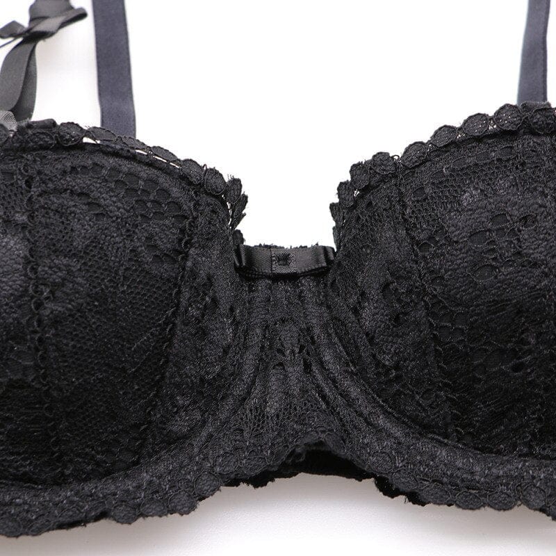 Celine lace delight set – kanten lingerieset met elegante afwerking