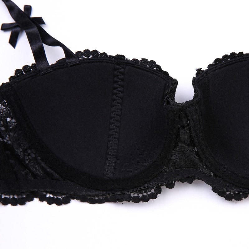 Celine lace delight set – kanten lingerieset met elegante afwerking