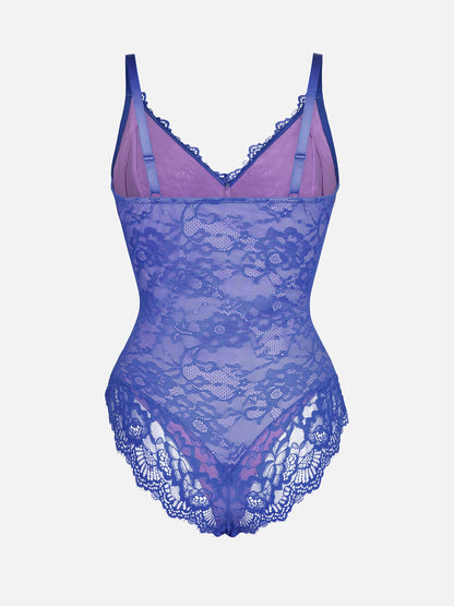 LIVC – Kanten Bodysuit met Stretch & Verleidelijke Pasvorm