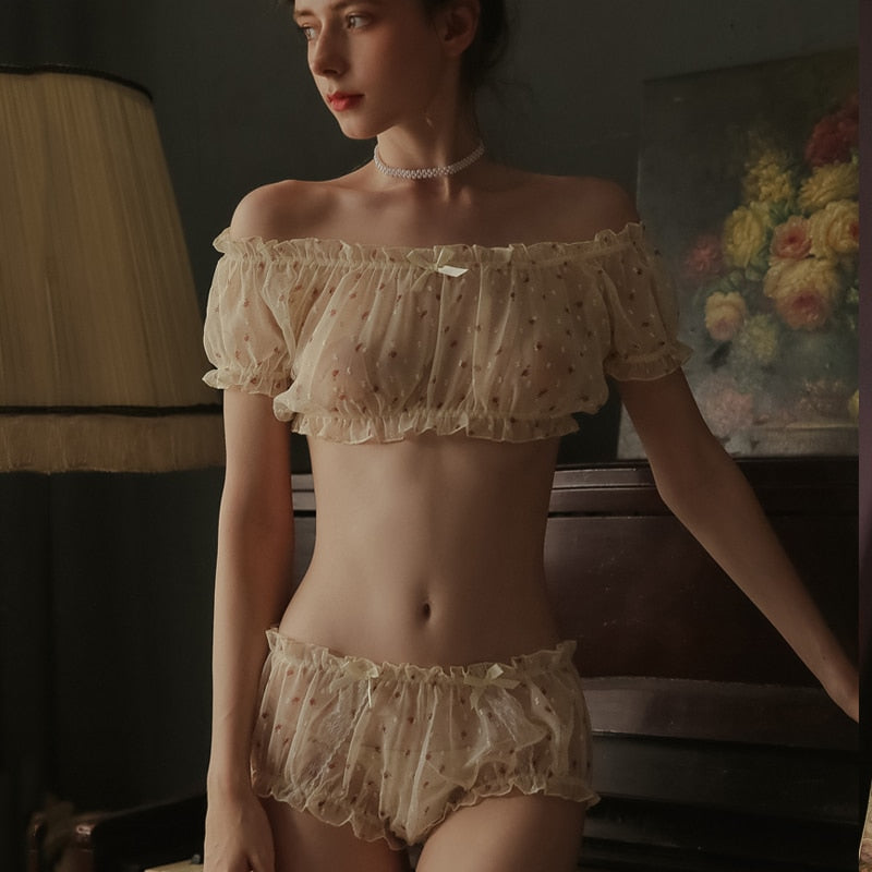 Lace Hollow Temptation Set