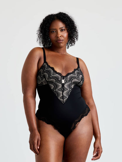 LUNARA – Half Lace Bodysuit - LivingCurves Bruin / S