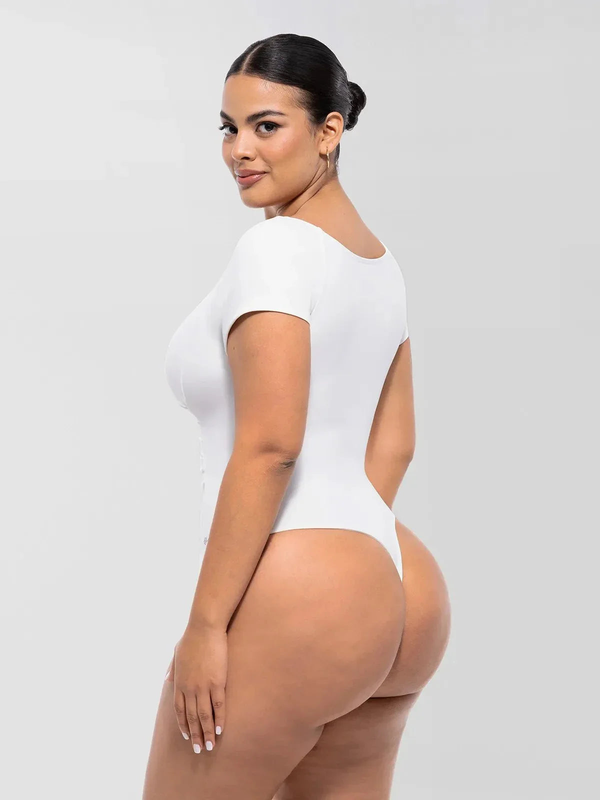 ISOLA – Bodysuit met Peach Heart Halslijn - LivingCurves Zwart / XS