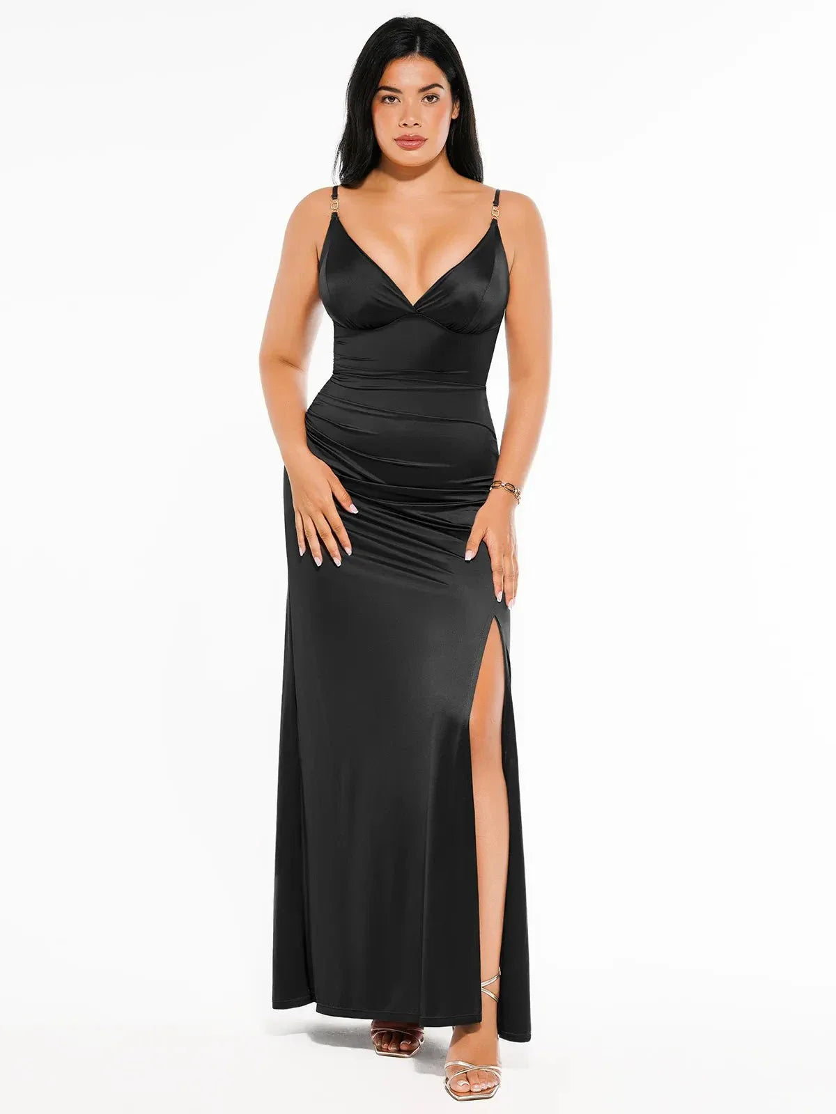 LEONA – Shaping Satin Maxi Dress met Deep V & Slit