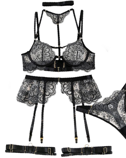 Amara – Luxe Lingerieset van Bloemenkant met Verstelbare Pasvorm