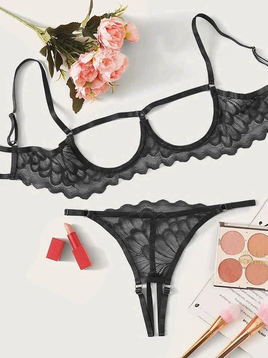 Aristella - Kanten Lingerieset Met Sensuele Cut - Outs En Verstelbare Pasvorm