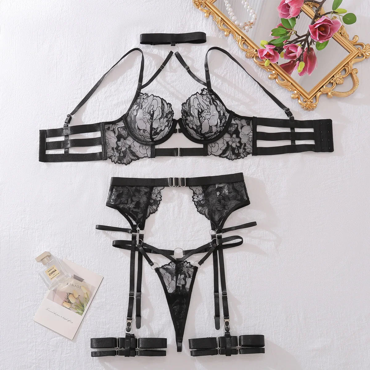Seraphelle - Luxe Kanten Lingerieset Met Choker & Fijne Straps