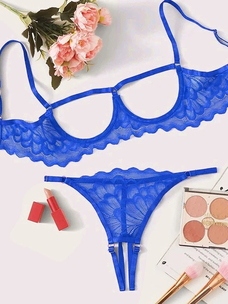 Aristella - Kanten Lingerieset Met Sensuele Cut - Outs En Verstelbare Pasvorm