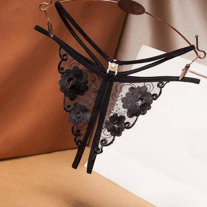 AURELIA – Sensuele Pearl Tanga met Bloemendetail