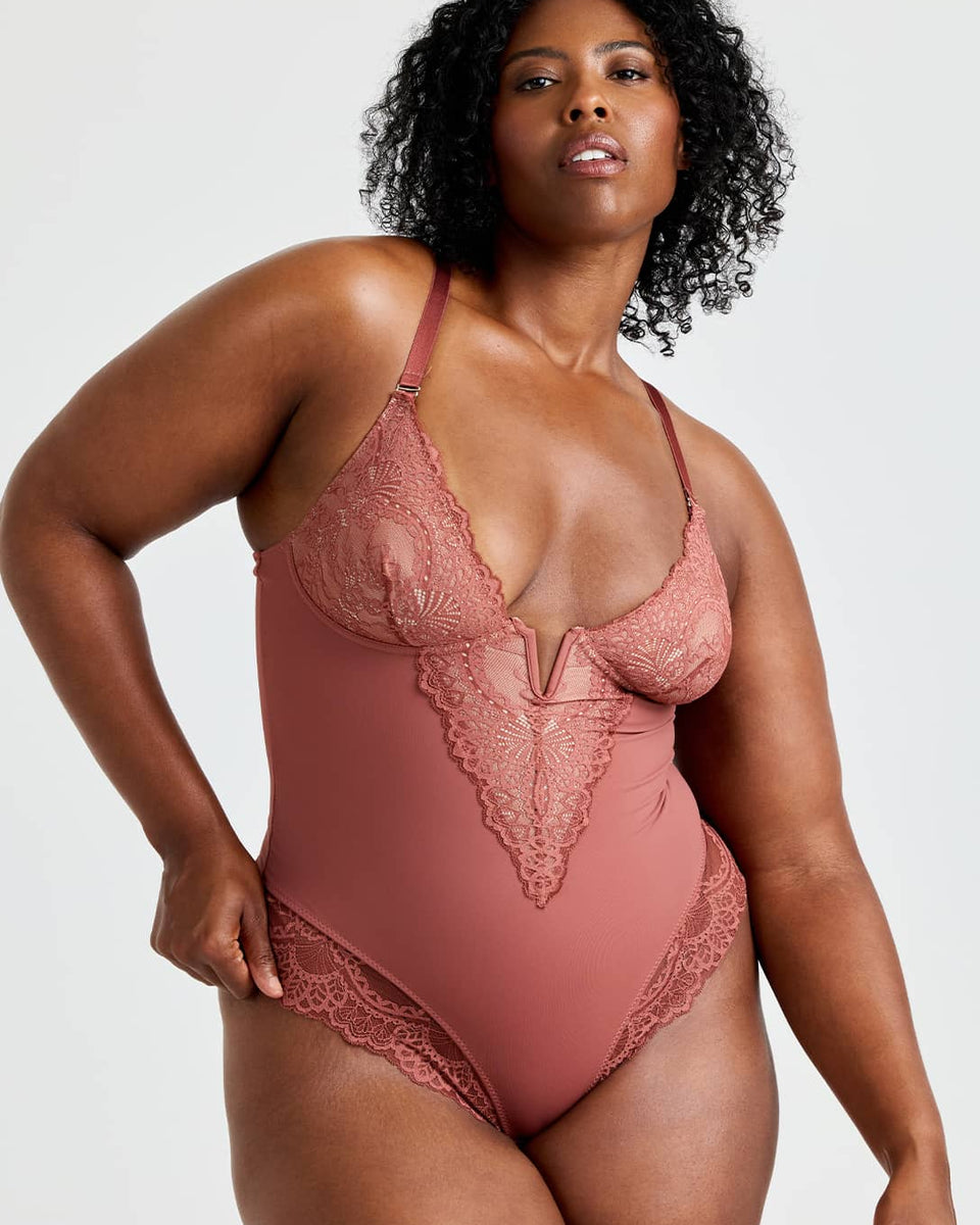 ELISE – V-Hals Lace Bodysuit
