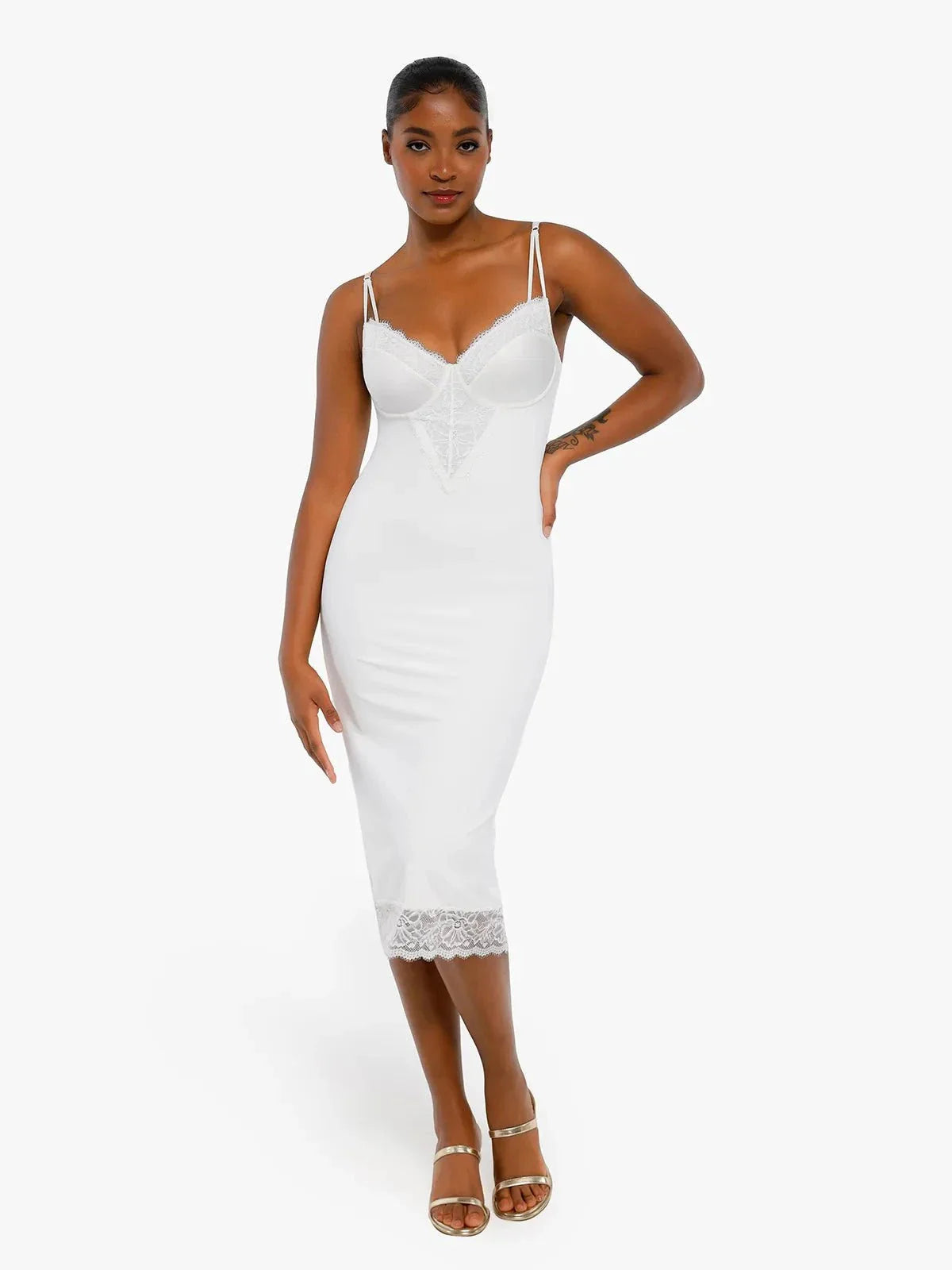 ELORIA – Shaping Lace Midi Dress