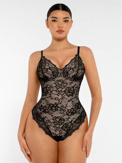 LIVC – Kanten Bodysuit met Stretch & Verleidelijke Pasvorm